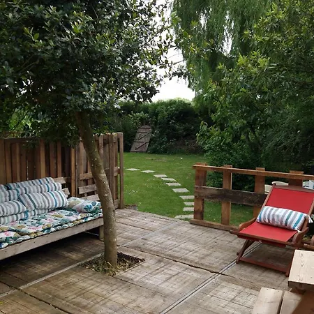 Au Gré Des Lis - La Du Chêne Bed & Breakfast 3*