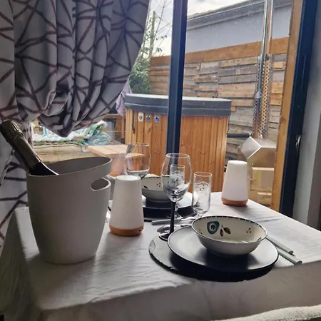 Au Gré Des Lis - La Du Chêne 3*