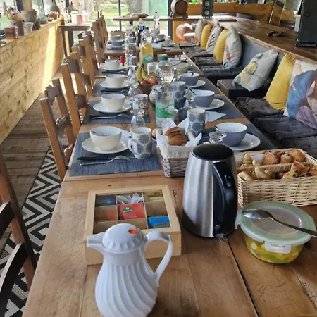 Au Gré Des Lis - La Du Chêne Bed & Breakfast 3*