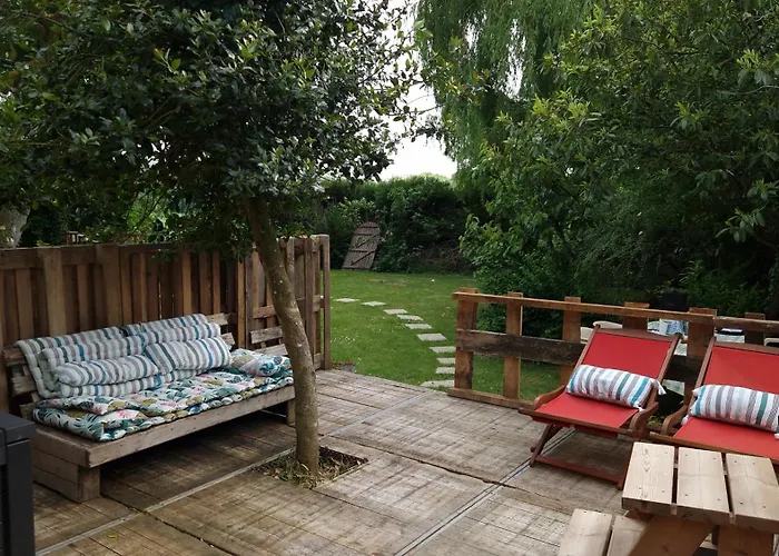 Au Gré Des Lis - La Du Chêne Couette-café 3*